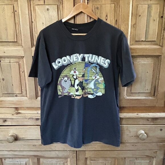 Mo & Co Looney Tunes Small‎ Graphic Tee Shirt Tweety Bugs Bunny Sylvester Daffy - Picture 1 of 12